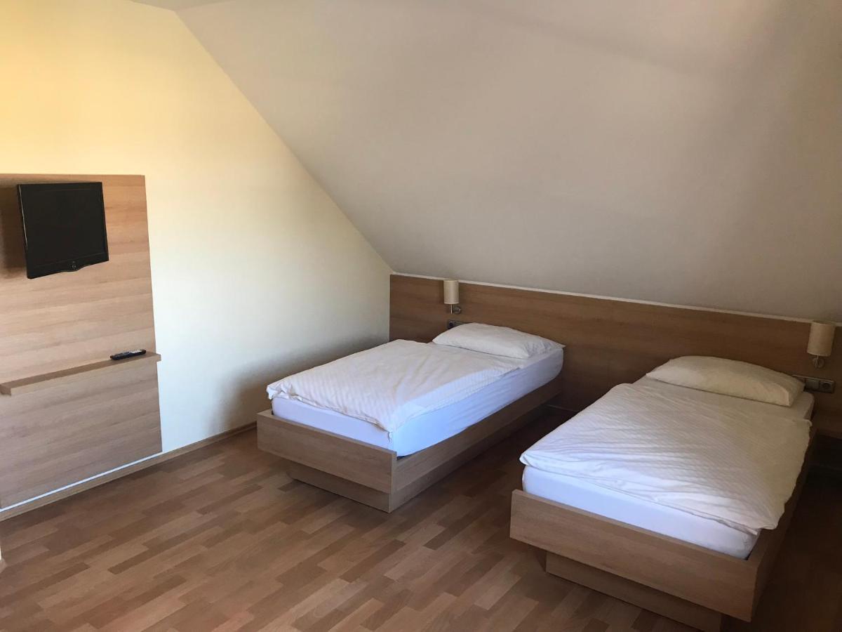Laupus-Hof Apartment Bad Vilbel Ngoại thất bức ảnh